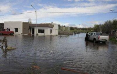 El intenso temporal caus� importantes da�os y complicaciones en varios sectores de la ciudad