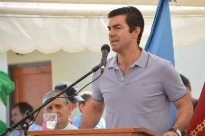 Jos� de �lzaga: Cumpli� a�os Juan Manuel Urtubey, el 