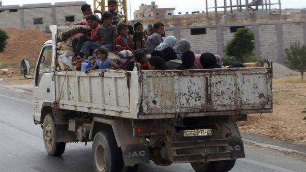 Duro golpe a los yihadistas de ISIS en Siria: m�s de 50 muertos en bombardeos