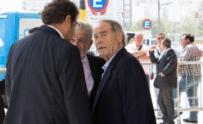 �Aldrey Iglesias no re�ne los requisitos para que la vieja terminal lleve su nombre�