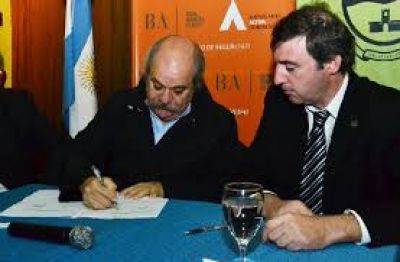 Luciani: �Esto no da para m�s y hay que darle una vuelta�