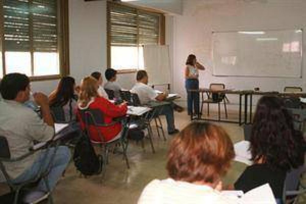En universidades p�blicas: el 44% aprueba una materia por a�o