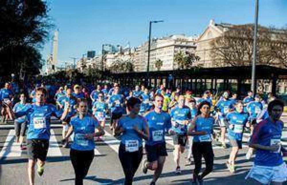 Superaci�n y solidaridad en los 21K de Buenos Aires