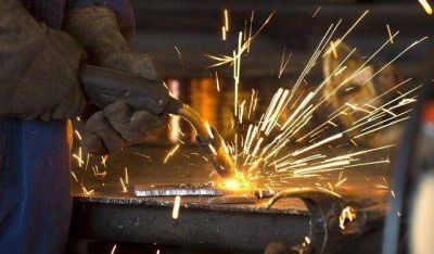 Metal�rgicos se reunieron con Gioja por trabajo