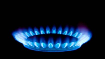 La gente gasta en cable, celular o internet cinco veces m�s que en gas
