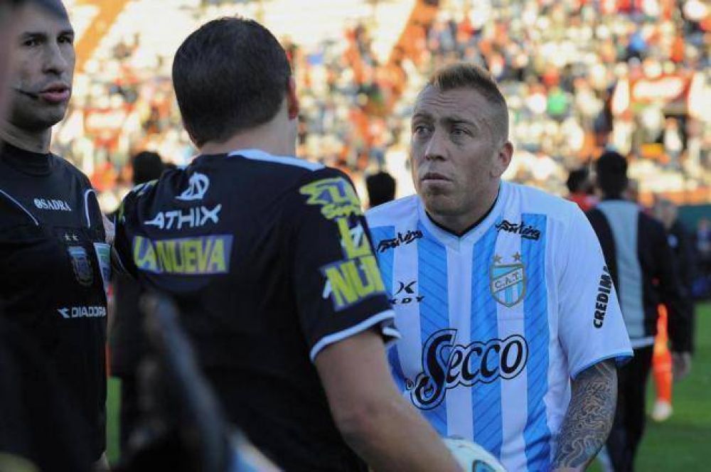 Los �Decanos� abandonaron el 