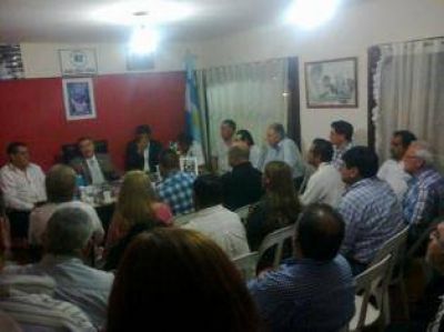 Dimes y diretes