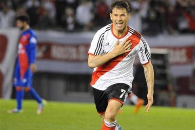 River le gan� a Tigre 2 a 0 con los goles de Rodrigo Mora y es �nico l�der