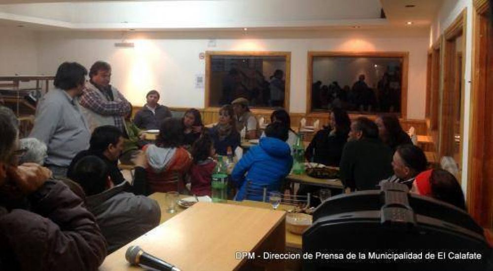 Belloni se reuni� con vecinos de El Chalt�n