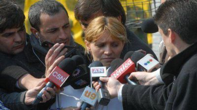 Atacan a tiros el frente de la casa de la madre de Candela