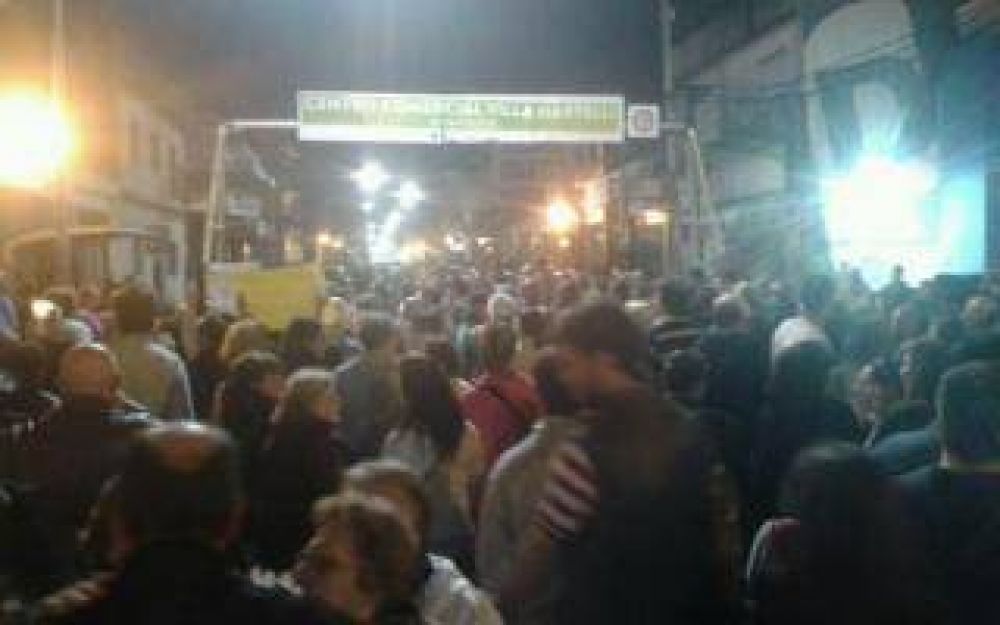 Masiva marcha contra la inseguridad en Vicente L�pez