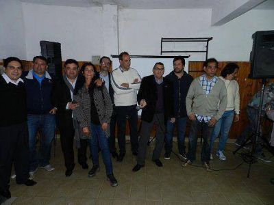 NUEVO MOVIMIENTO DE APOYO A SCIOLI PRESIDENTE 2015