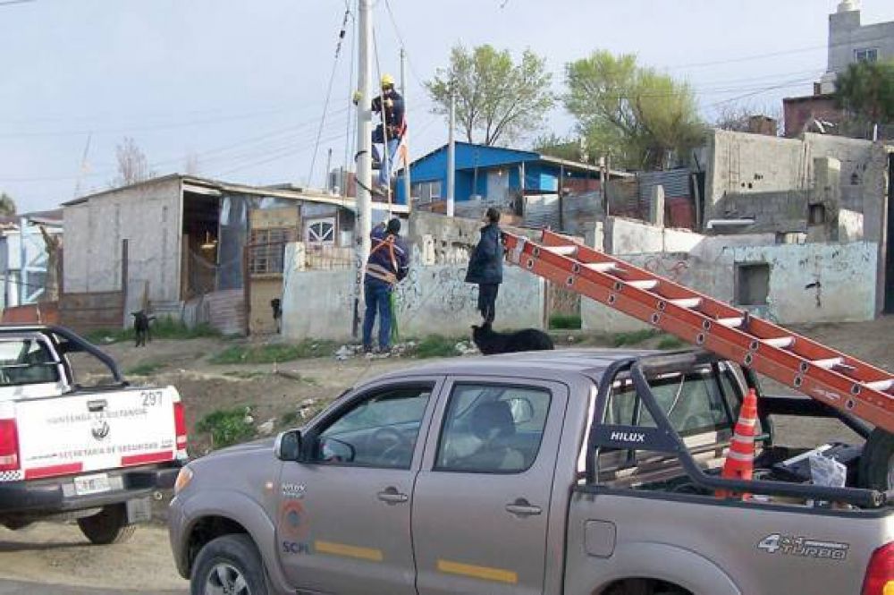 La SCPL realiz� nuevo operativo de desconexi�n en el barrio San Mart�n