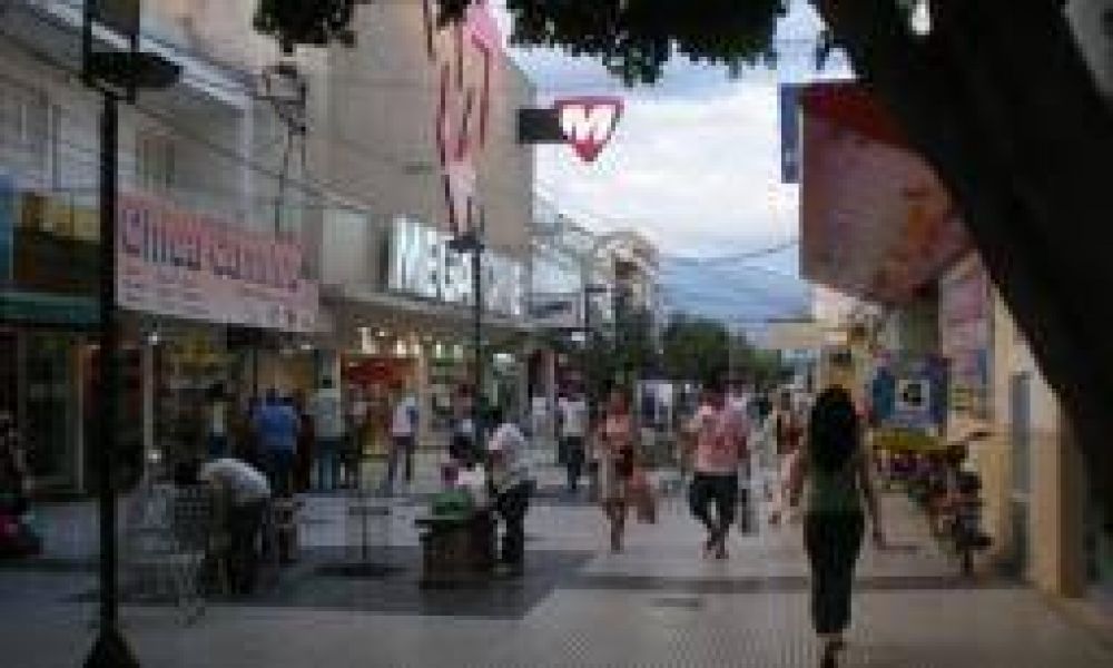 Ventas en comercios minoristas tuvieron su peor ca�da en cinco a�os