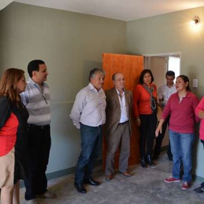 Bosetti y Beba Soria entregaron mejoramientos en barrio Yacampis
