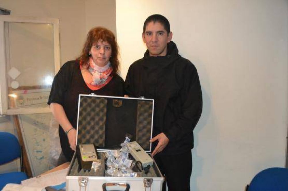 Agencia de Seguridad Vial entreg� alcohol�metro