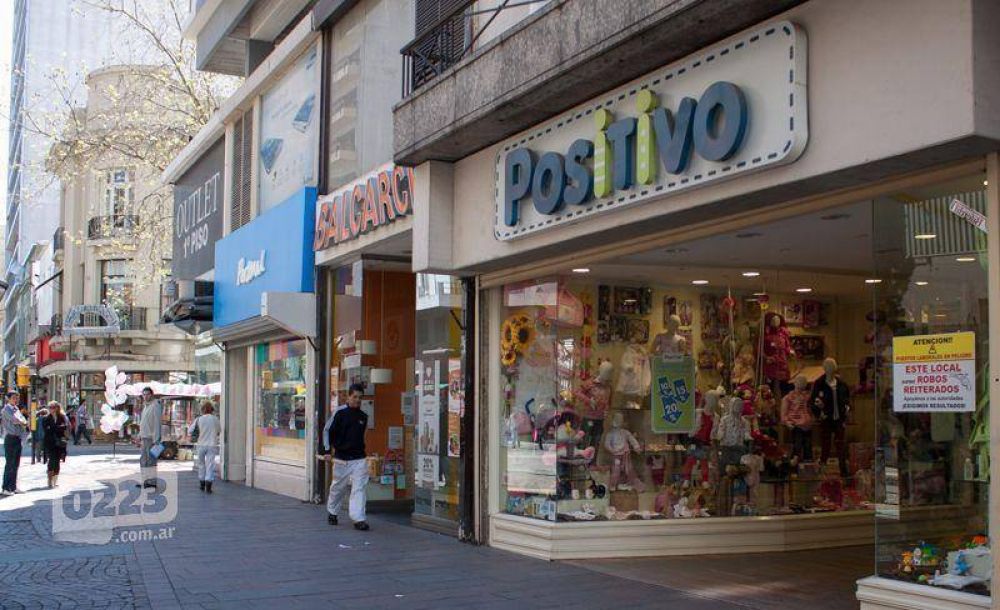Un tal Ram�rez, el hombre que estafa a los comerciantes marplatenses