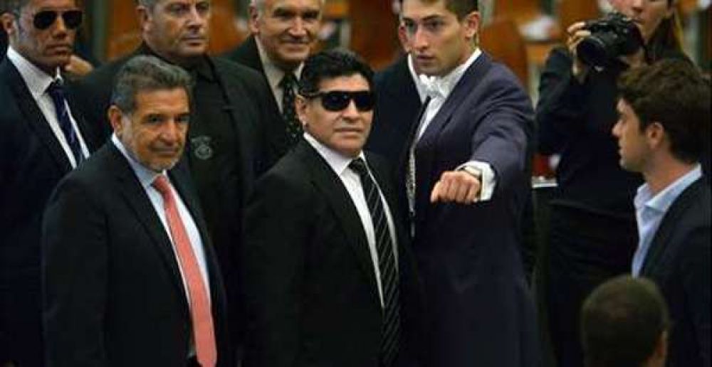 Diego Maradona llegar�a a La Rioja a inaugurar el remodelado Estadio de Vargas