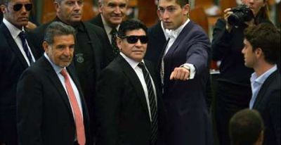 Diego Maradona llegar�a a La Rioja a inaugurar el remodelado Estadio de Vargas