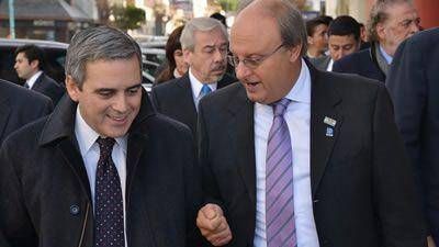 Touri��n le recomend� a Di Pierro que cambie el rumbo de Comodoro