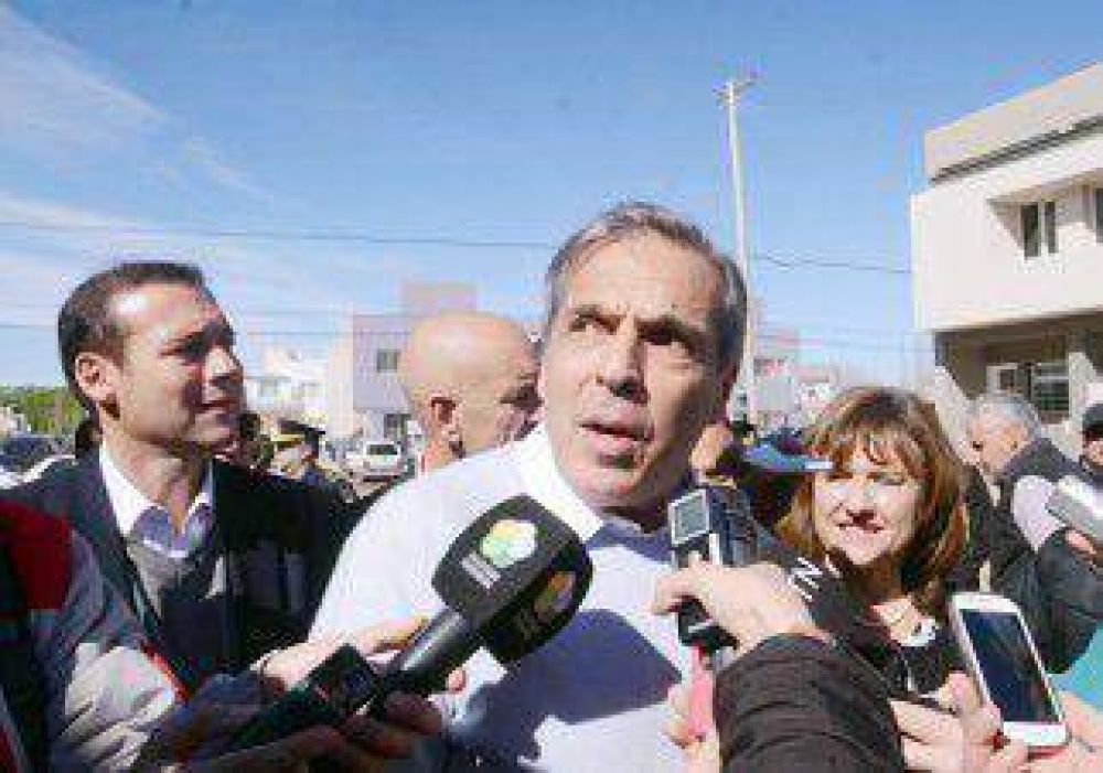 Para Sapag, Pechen es una m�s entre �105 mil afiliados� 