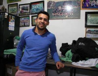 Le abri� la puerta al gol