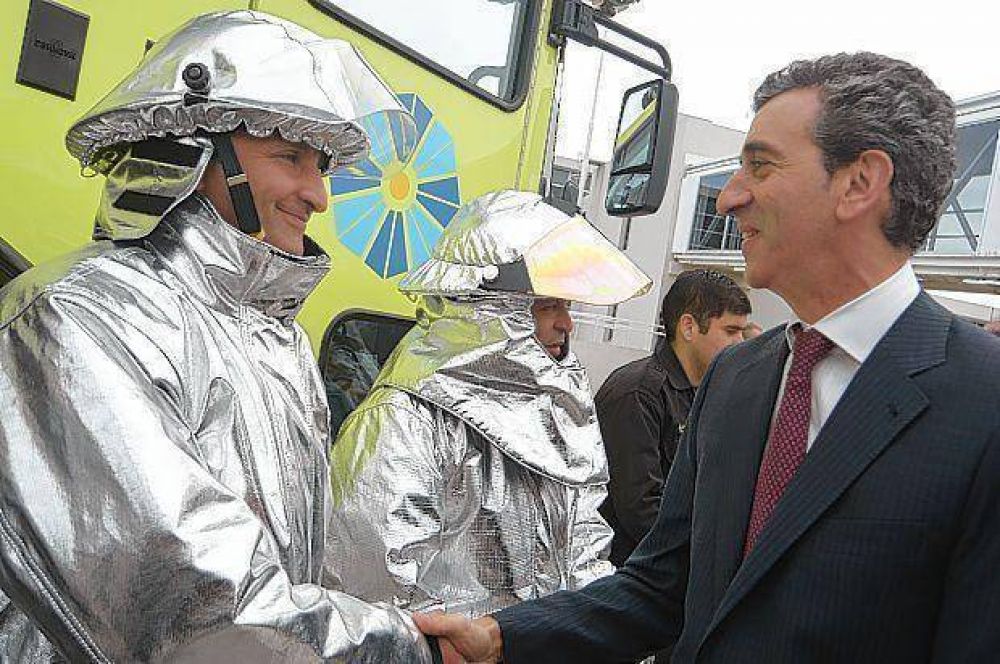 Randazzo elogi� a Feli� y critic� al gobernador