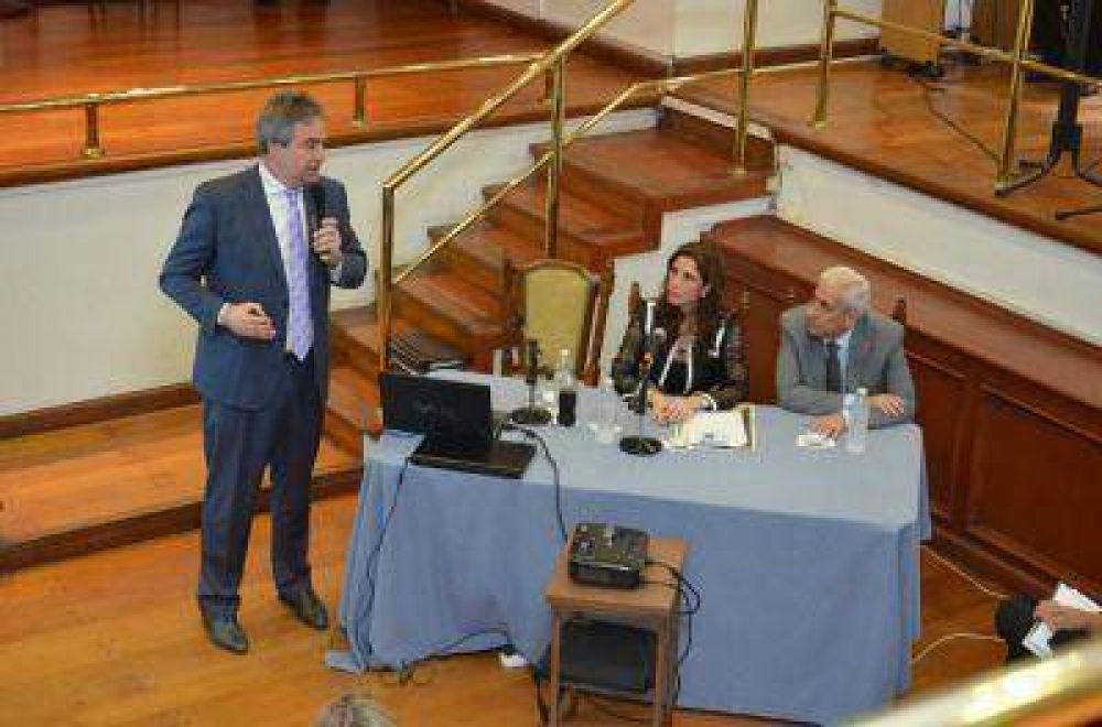La Gobernadora inst� a avanzar en el Plan de Seguridad Vial