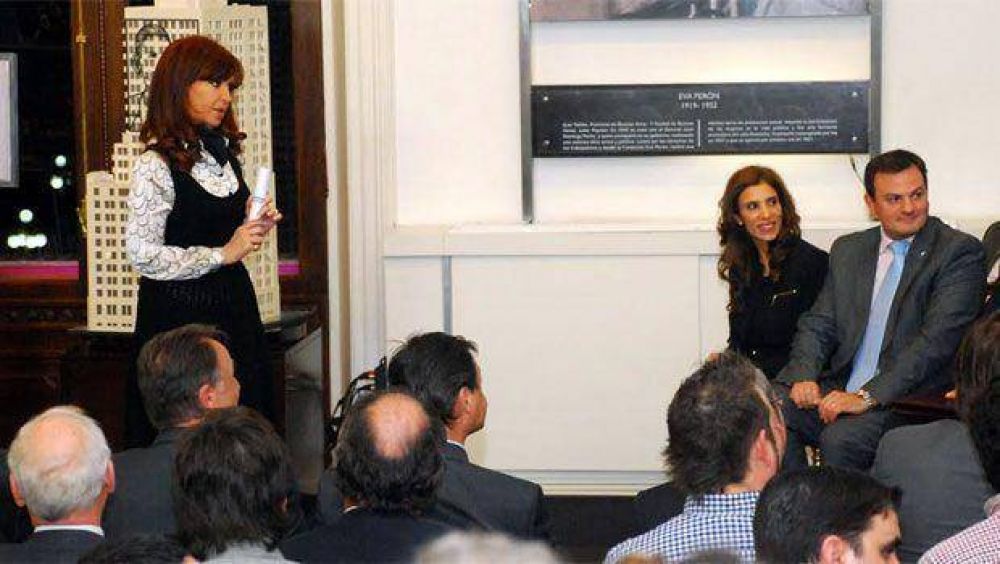 Cristina anunci� nuevos desarrollos urbanos en Santiago y La Banda