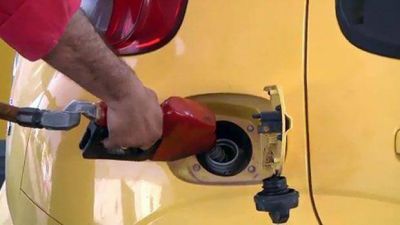 Combustible: la suba del 4 % lleg� a la provincia