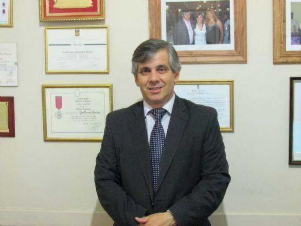 Guillermo Britos, sobre la polic�a local: �Tiene que trabajar por ley antes de que salga a la calle�