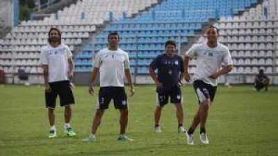 Atl�tico Tucum�n: Rivoira prueba variantes para enfrentar a Sarmiento de Jun�n