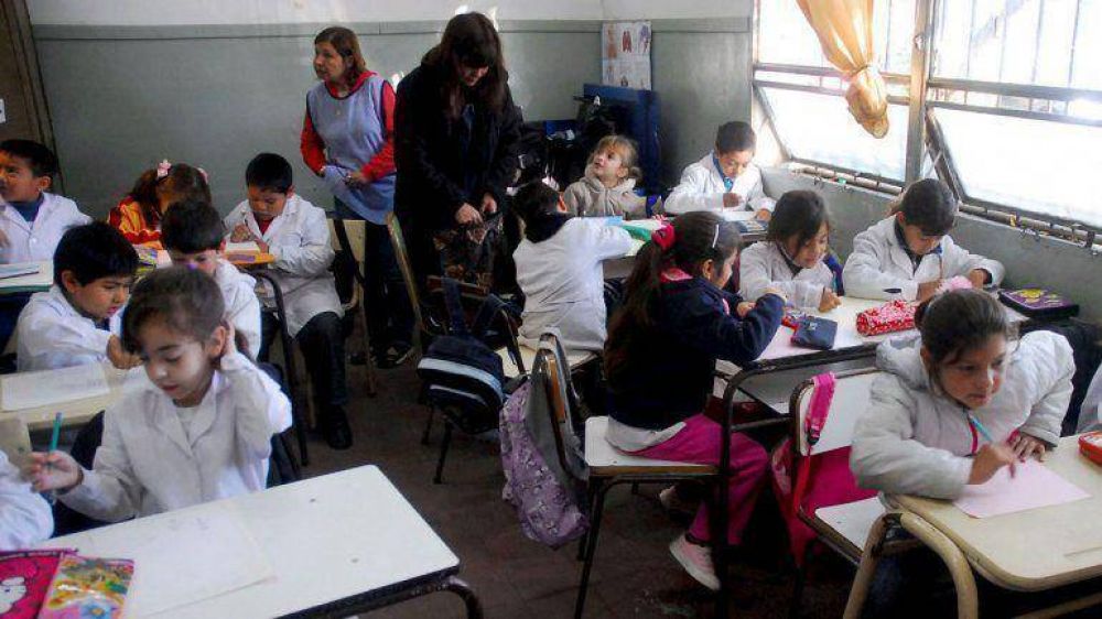 Desde 2015, las escuelas de la Provincia no tendr�n m�s aplazos