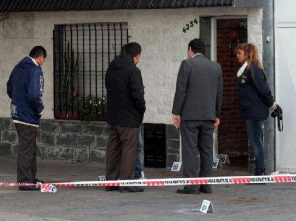 Escalofriante: el 911 registr� el audio de un asesinato en una entradera