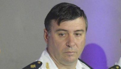 Echaron a un alto jefe de la Polic�a