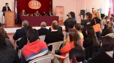 �El ferrocarril es sin�nimo de federalismo en la Argentina�