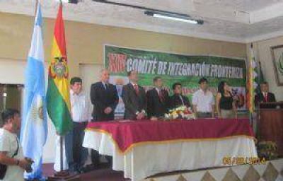 El Comit� de Integraci�n trabaja por soluciones conjuntas en la frontera de Salta con Bolivia