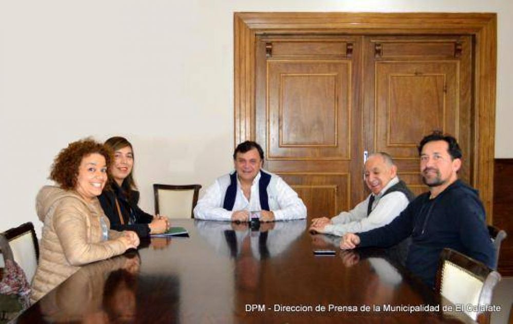 Belloni recibi� a delegado del INADI