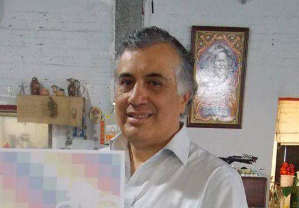 �Admiramos la posici�n del compa�ero Mariotto�, subray� el c�nsul boliviano Ramiro Tapia Sainz