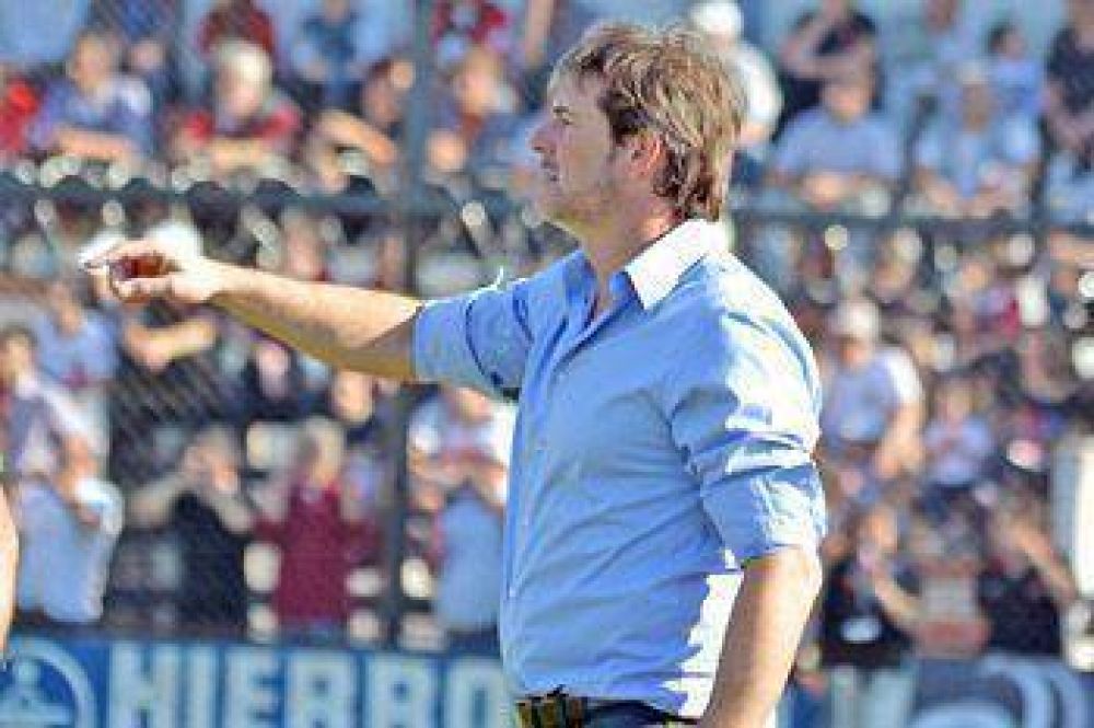 Hoy empieza la s�ptima jornada de la B Nacional y Douglas jugar� ma�ana