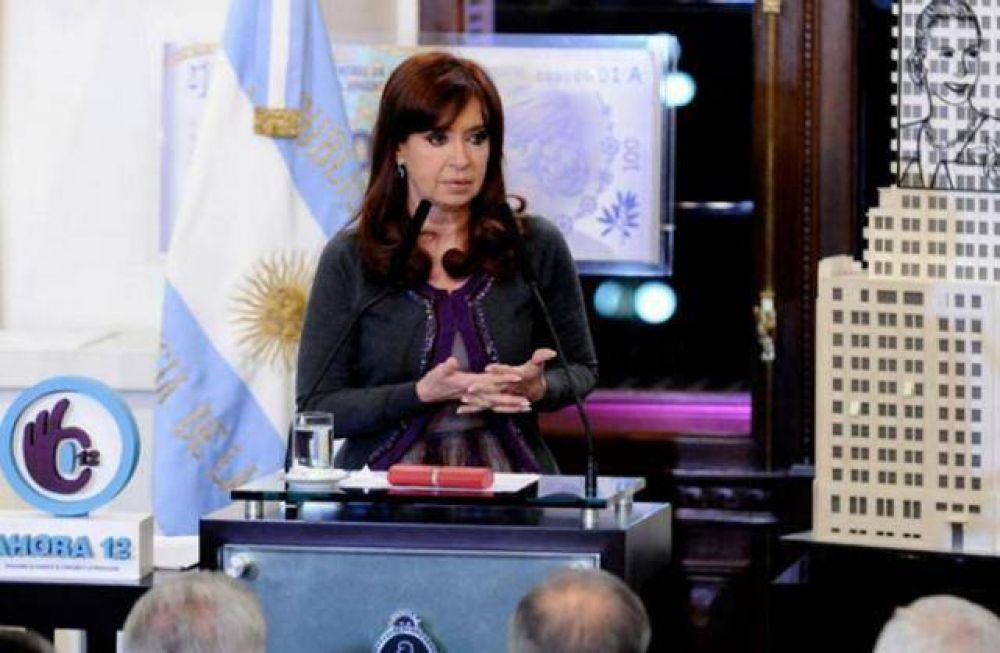 Cristina: Argentina quiere pagar, puede pagar y va a pagar a los tenedores de bonos