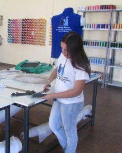 El Centro de Bordado municipal funcionar� en el Parque Industrial