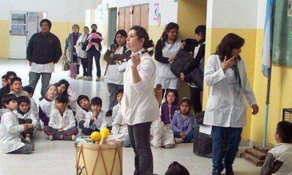 En 2015, todas las escuelas provinciales podr�an unificar primero y segundo grado