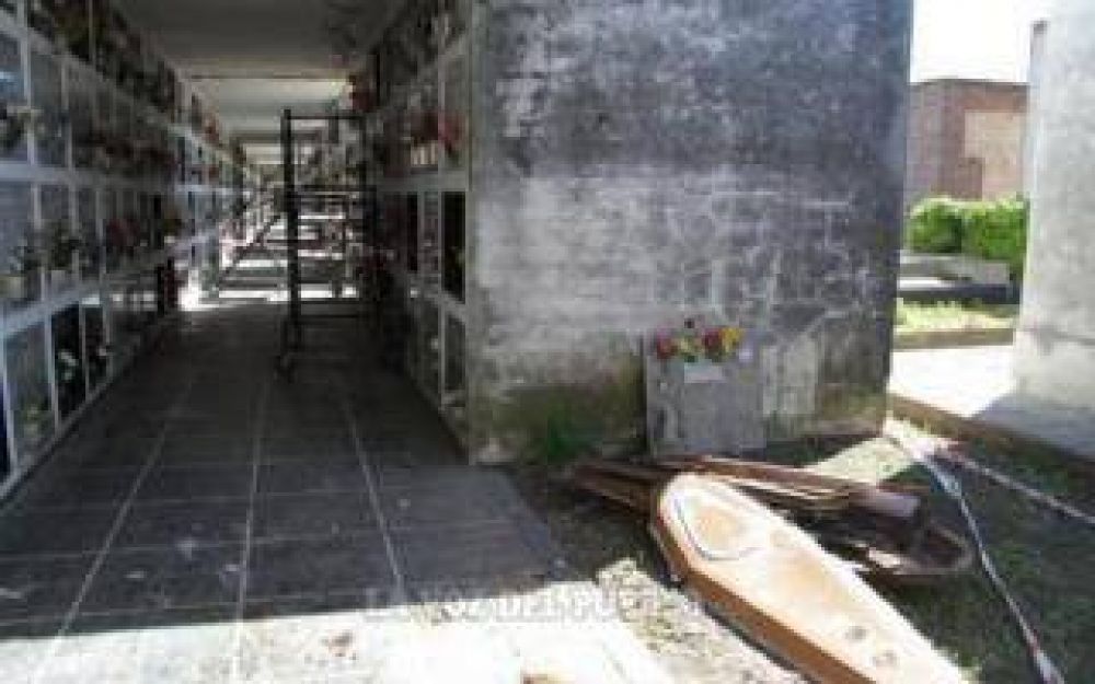 Macabro: Profanan tumbas en Tres Arroyos para robar oro