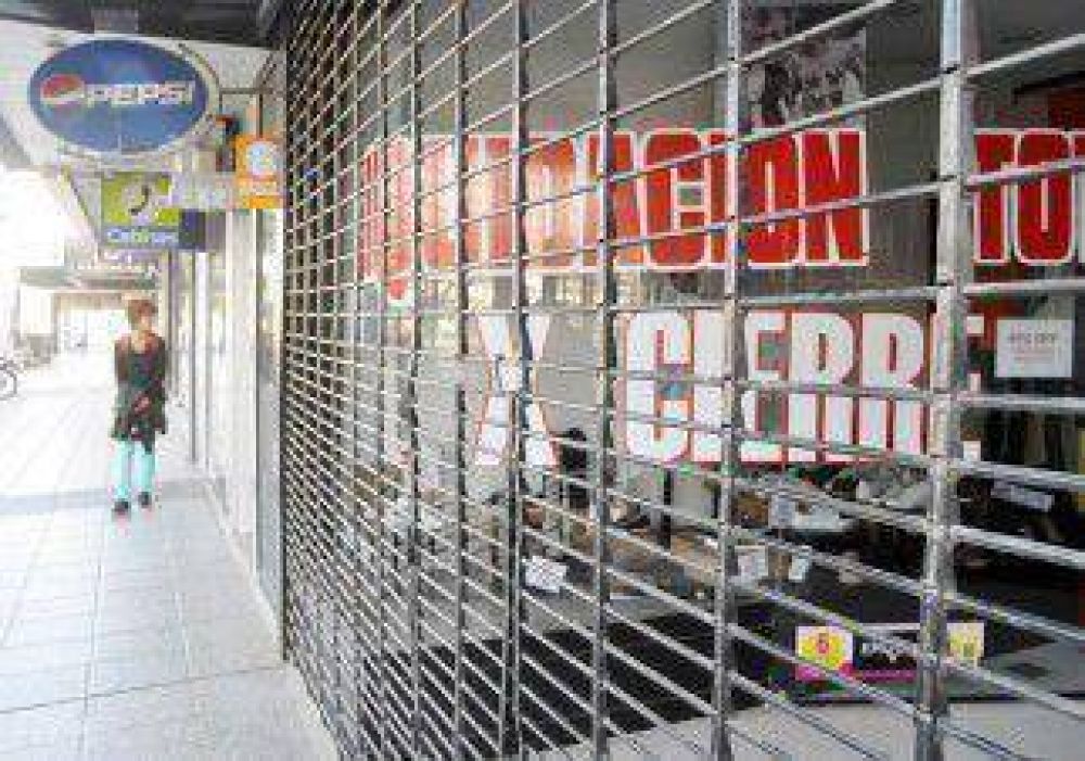 Ya se perdieron 500 empleos por el cierre de peque�os comercios 