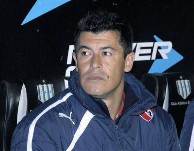 Independiente va por su cuarto triunfo consecutivo para acercarse a la punta
