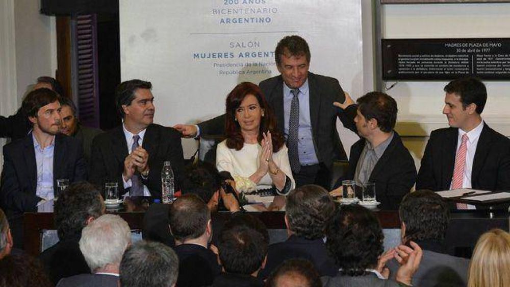 Urribarri promete potenciar plan de compra de CFK	 