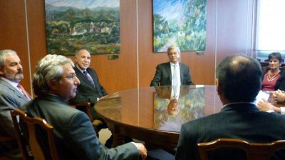 Lorenzetti en Salta: �El poder judicial tiene que mirar a la sociedad�
