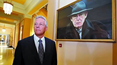Muri� el pastor Ian Paisley, figura clave del proceso de paz en Irlanda del Norte
