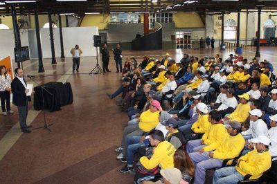 Ex limpiavidrios: unos 160 j�venes de la ciudad se sumaron al Programa Calles Seguras